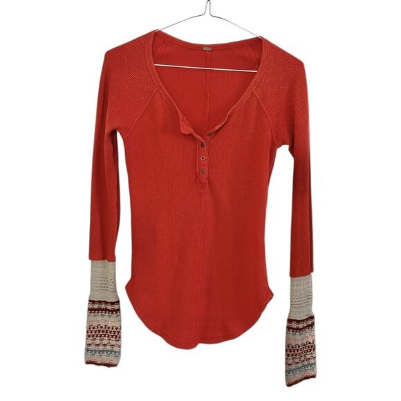 FREE PEOPLE Thermal Ski Lodge Top Orange Waffle Knit Crochet Cuffs Size Sz SP - Picture 2 of 11